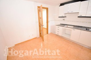 Piso en venta en Piscinas en Villarreal