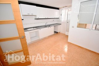 Piso en venta en Piscinas en Villarreal