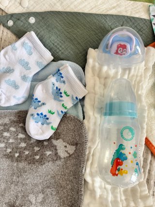 Lote Ropa y Accesorios Bebé Recién Nacido