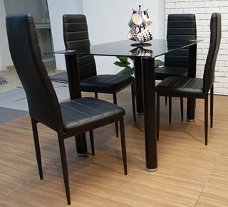 "Mesa comedor”+ 4 sillas, Negras, Cómodas. Oferta!