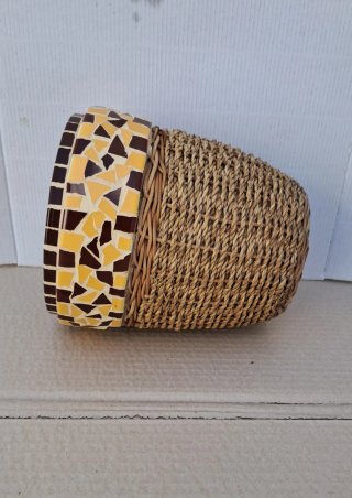 Maceta cerámica y mimbre mosaico