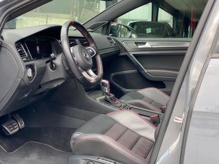 Volkswagen Golf GTI TCR 2.0 TSI 213kW(290CV) DSG