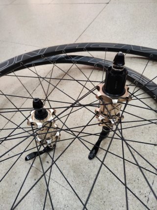 Ruedas Easton Haven Carbono 26 Tubeless Ready