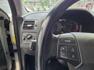Volvo C30 2.0 145 Momentum 3p