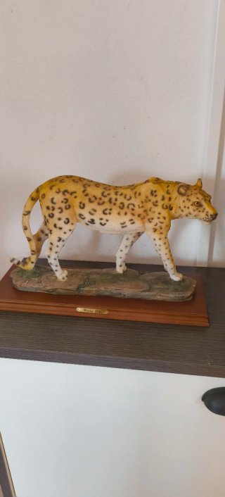 Figura Leopardo Feria Liu