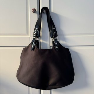Borsa Gai Mattiolo tessuto nero con paillettes