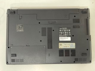 Portátil Acer Travelmate 5760