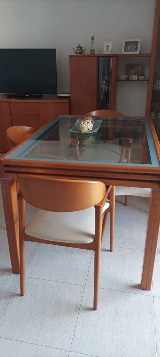 Materasso Flex Imperial con base imbottita e mobili