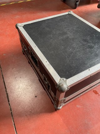 Mesa de Sonido Digital Yamaha 01V96