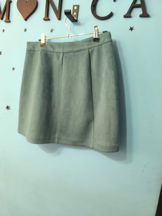 Falda verde mujer botones bolsillos