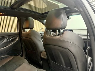 Hyundai i30 Performance sky