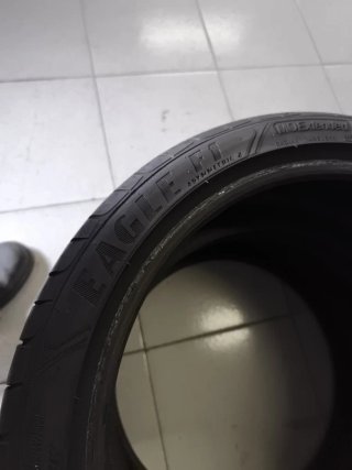 225/40R18 92W Runflat