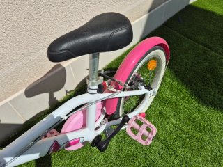 Bicicleta infantil Btwin rosa