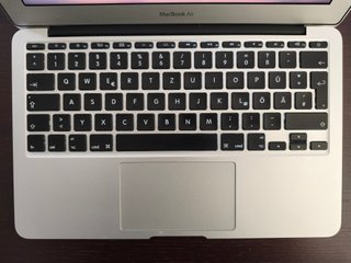 APPLE MACBOOK AIR 11,6 " MOD. A 1370 PERFECT !