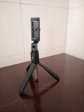 Soporte trípode para móvil