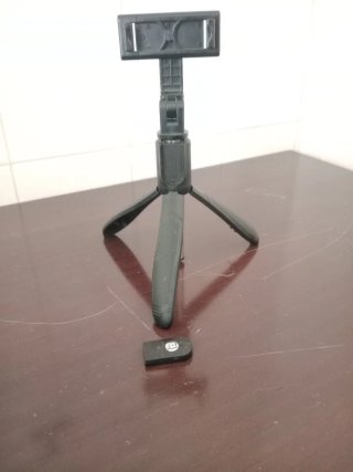 Soporte trípode para móvil