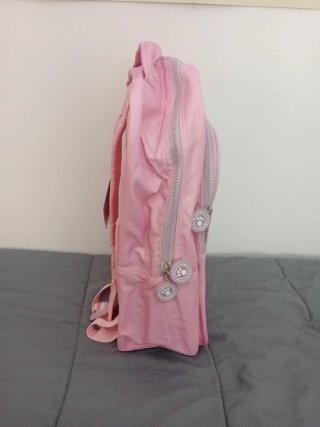 Mochila escolar rosa con gatitos