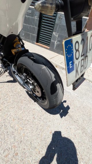 Husqvarna Nuda 900 R
