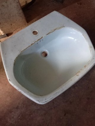 Lavabo de porcelana azul