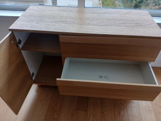 Cómoda IKEA de madera