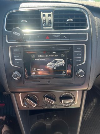 Volkswagen Polo 2015