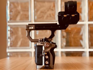 Asa superior (Top Handle) para Sony FX3