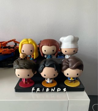 Expositor Figuras Friends McDonald's