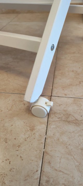 Cuna de madera para bebé