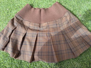 Falda-Pantalón Stradivarius Estilo Colegial