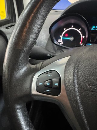 Ford Transit Courier 2020