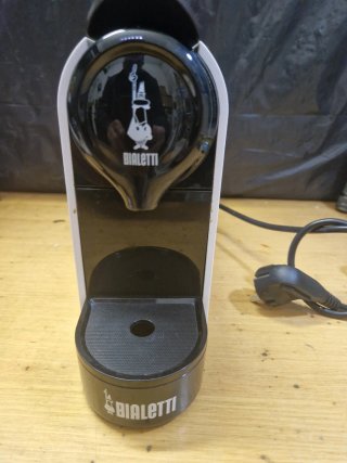 Macchina caffè Bialetti a capsule