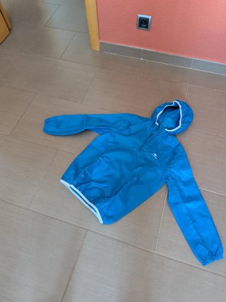 Chubasquero niño azul Talla 6 años