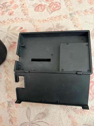 Nintendo Switch Completa + funda y accesorios