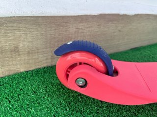 Patinete 3 ruedas rosa