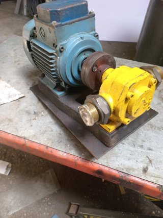 Bomba de engranajes 1.2hp