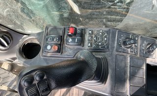 Excavadora Volvo EC220EL