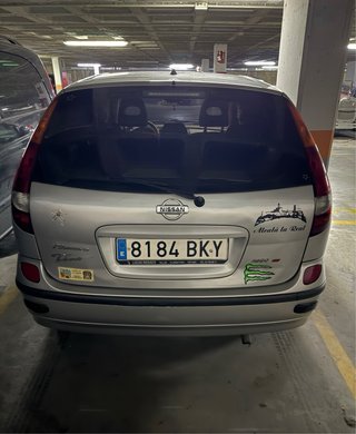 Nissan Almera Tino 2001