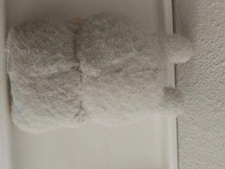 Labubu gris peluche