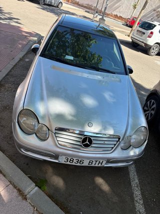 Mercedes-Benz C 2003