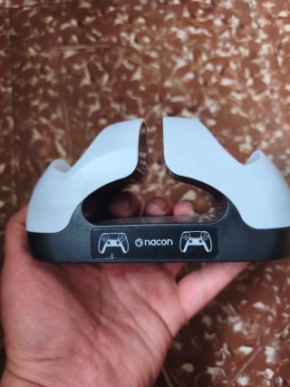 Mando PS5 DualSense Rojo y cargador