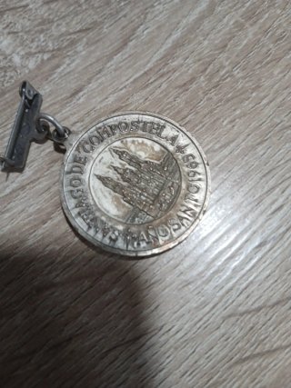 Medalla antigua Santiago