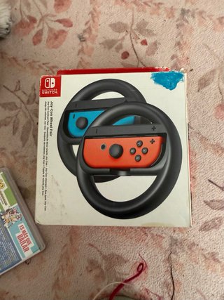 Mario Kart 8 Deluxe + Volantes Nintendo Switch