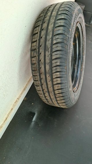 Rueda de repuesto Continental Ford