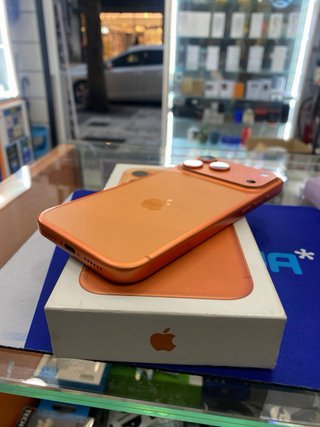 iPhone 17 Pro Max 256GB Naranja bateria. 100%