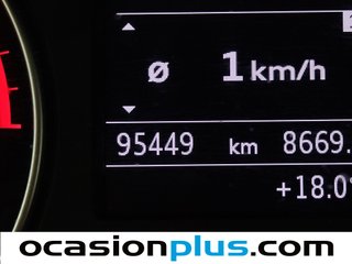 Audi A3 Sedan Attracted 1.6 TDI clean diesel 81 kW (110 CV)