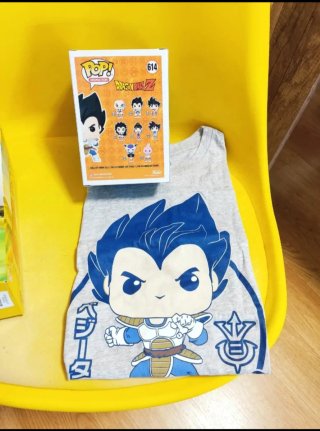 Funko Pop Dragon Ball Z+camiseta talla M NUEVO.