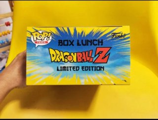 Funko Pop Dragon Ball Z+camiseta talla M NUEVO.