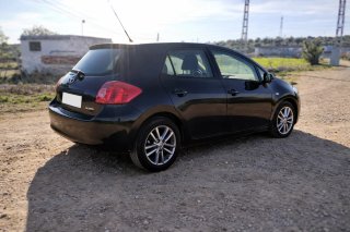 Toyota Auris 2009