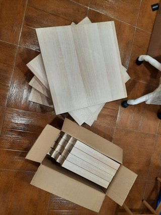 Mesa auxiliar madera IKEA