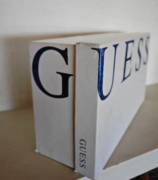 Zapatos de tacón Guess rosa fucsia